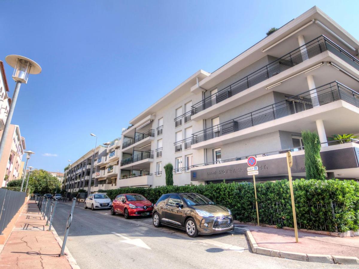 Apartment Le Magellan-2 By Interhome Saint-Raphaël Eksteriør billede